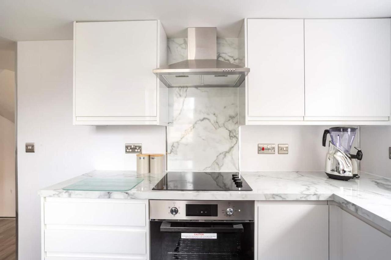 The Secret, Stylish & Spacious En Suite In Blandford Forum, Dorset Exteriör bild